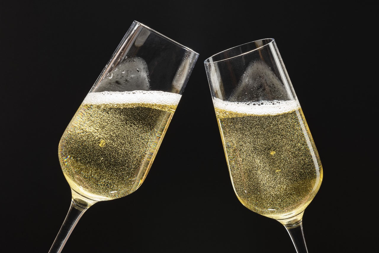 IMG-The Champagne Toast Tradition For Every Celebration