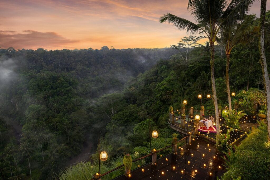 Exotic View and Green Atmosphere for Romantic Getaways
